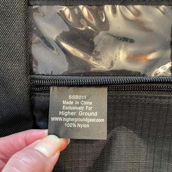 HIGHER GROUND Profile Slim Top Loading Compact‎ Shoulder Bag for Tablet Laptop - Picture 4 of 12